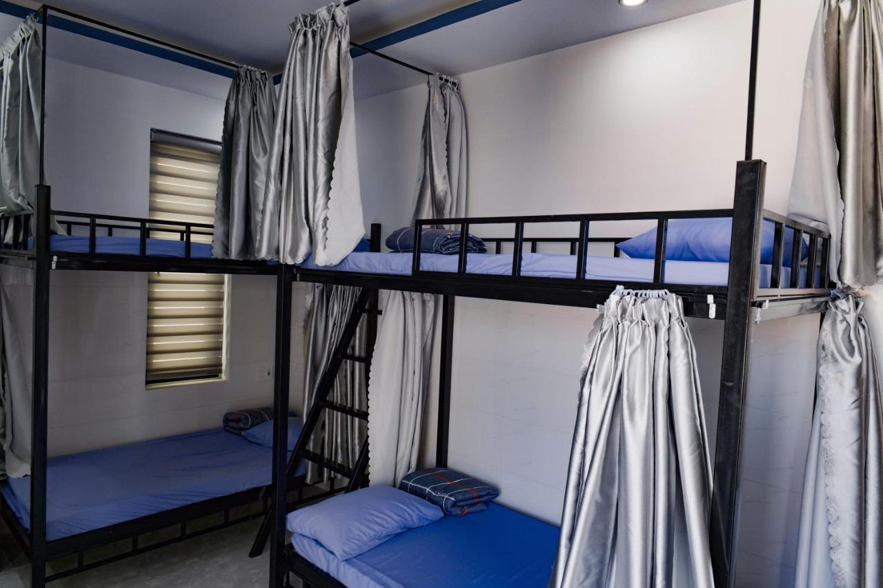 Nalani Homestay & Hostel Hoi An Bagian luar foto