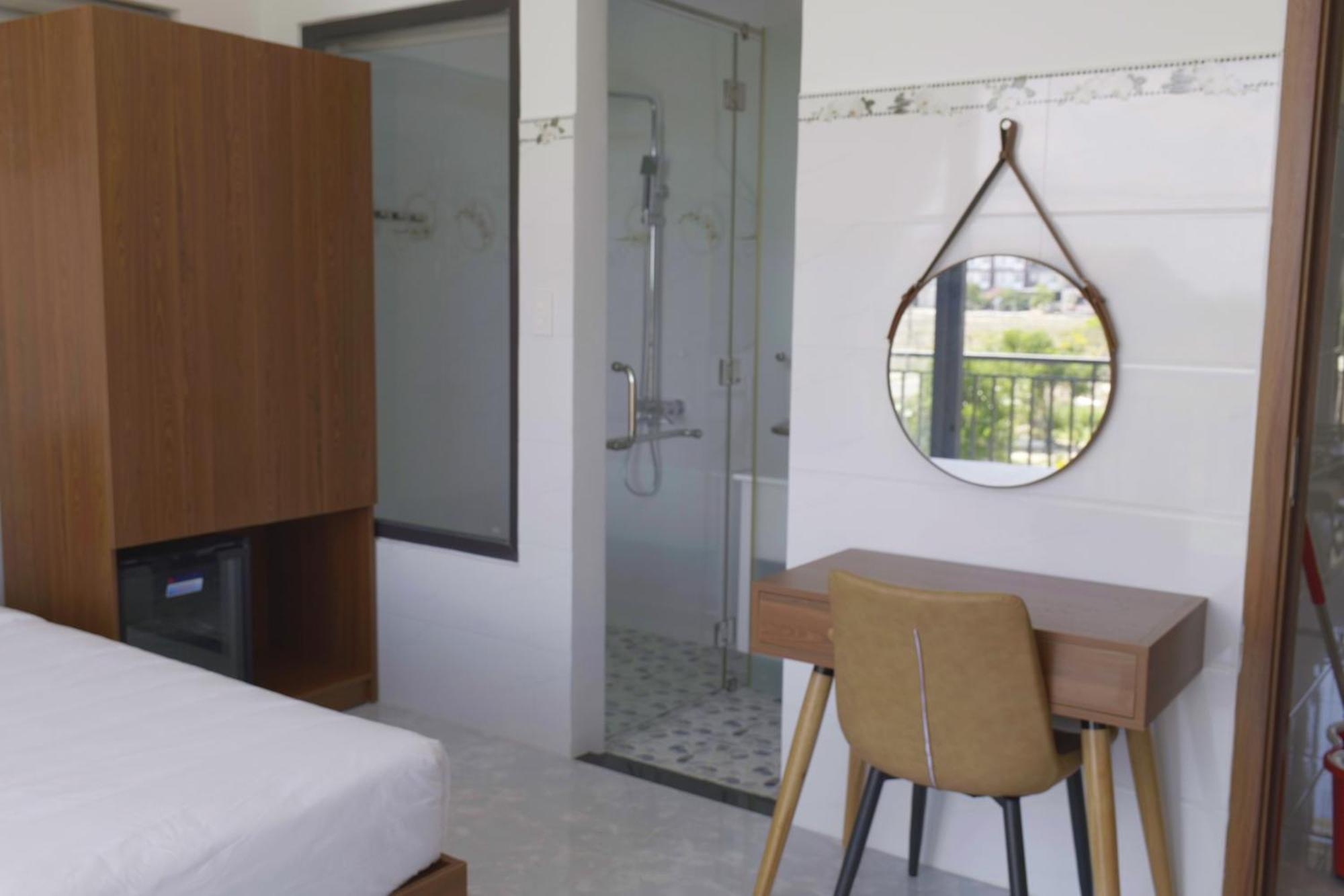 Nalani Homestay & Hostel Hoi An Bagian luar foto